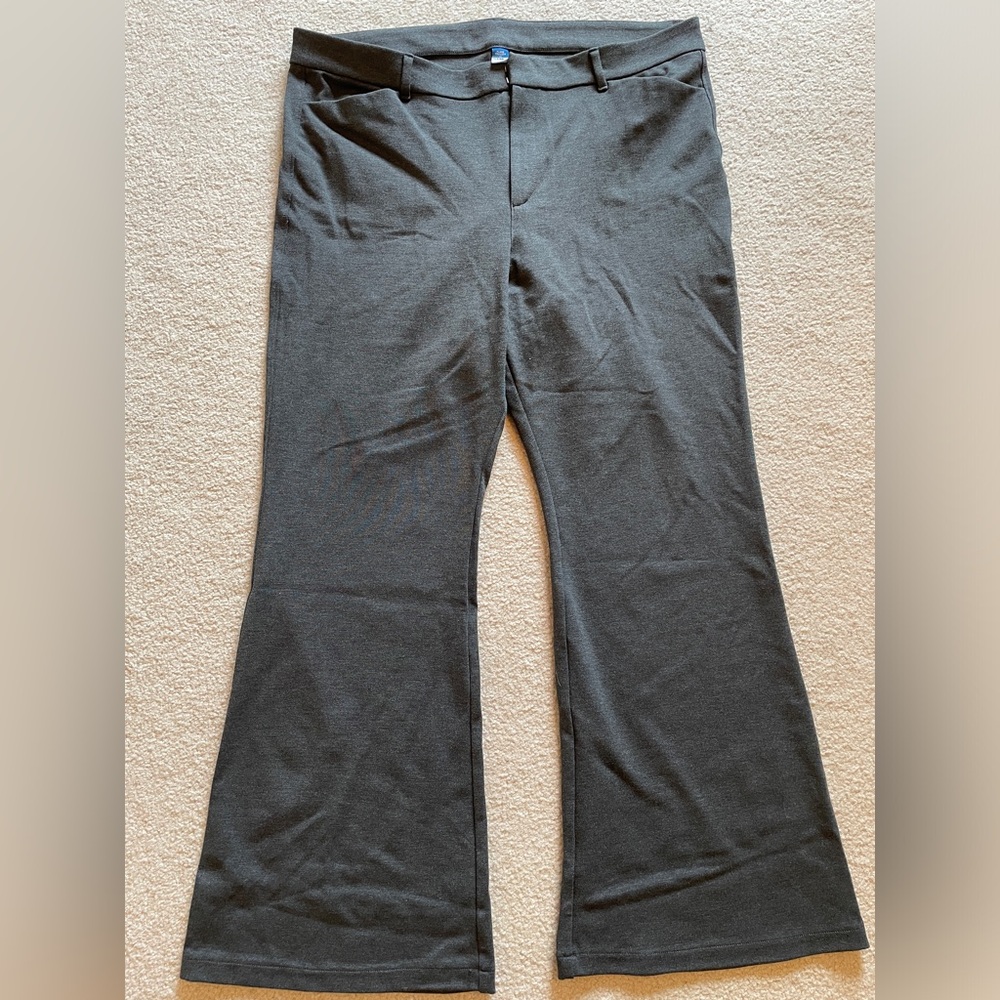 Old Navy Stretch Flair Trousers